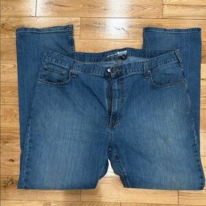 2/$30 ✴️ Carhartt Men's Relaxed Fit Blue Jeans size 42 x 34